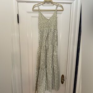 Beach gold Dress perfect condition